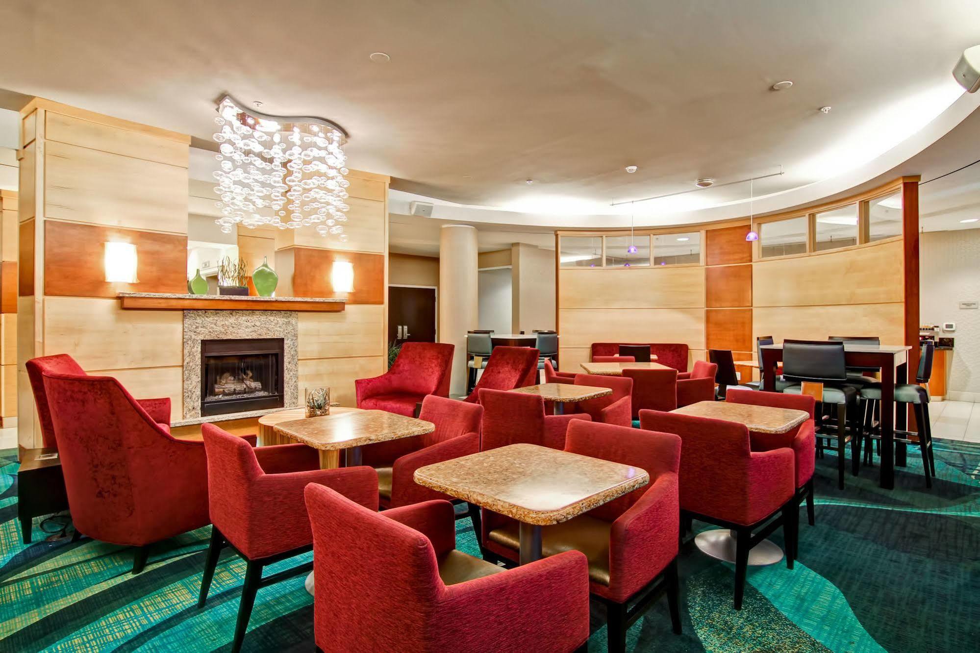 สปริงฮิลล์ สวีท อีรี Hotel Kearsarge ภายนอก รูปภาพ